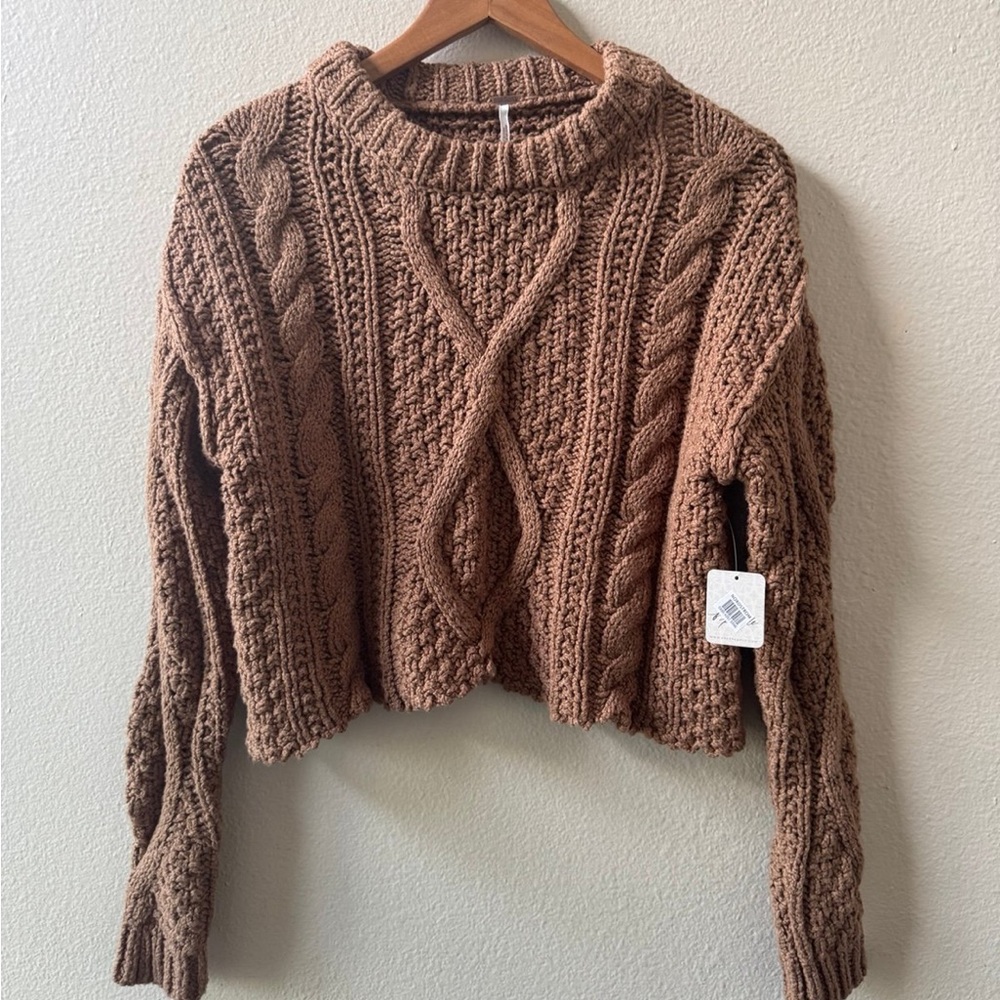 NWT Free People Cutting Edge Cable Sweater Boxy Cropped Camel Cable Knit size XS